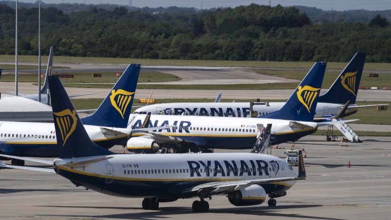 A Ryanair tem cerca de 19  mil mpregados em todo o mundo