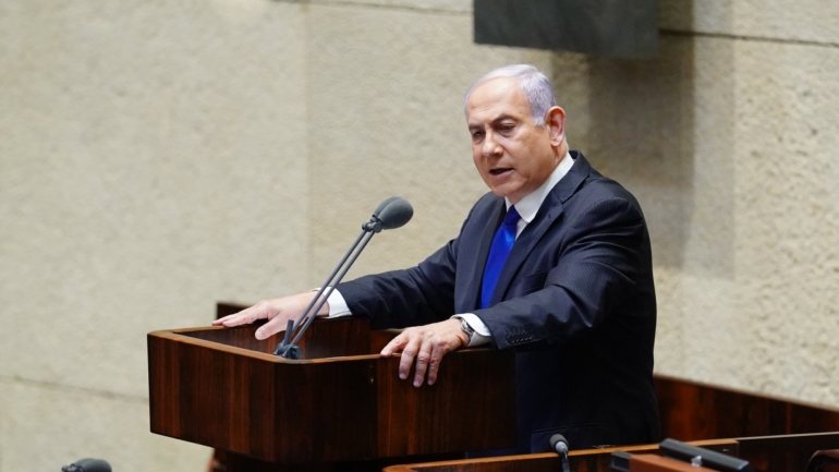 Netanyahu foi indiciado em 2019 das acusações de fraude, abuso de confiança e aceitação de subornos