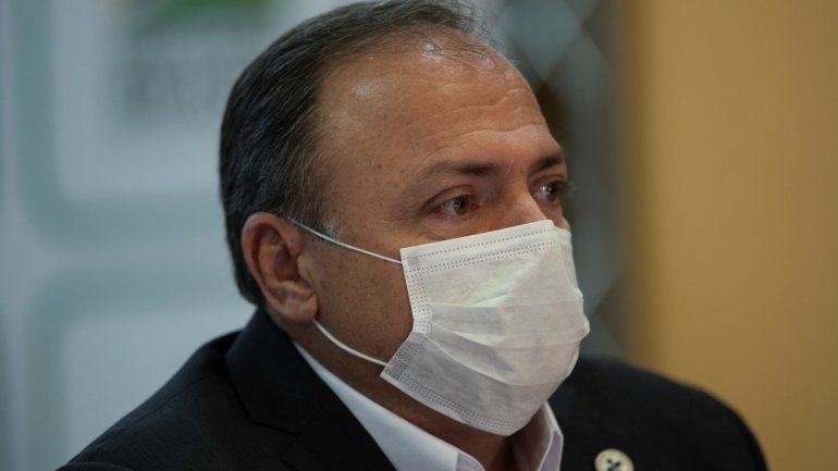 Eduardo Pazuello assumiu interinamente o Ministério da Saúde no passado fim de semana