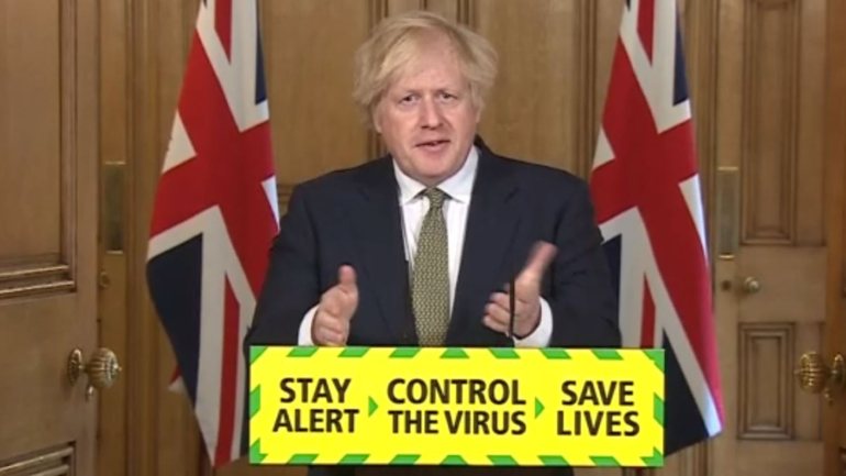 Boris Johnson na conferência de imprensa deste domingo