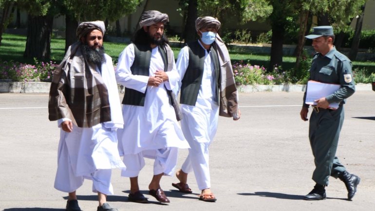 Este cessar-fogo é a segunda interrupção dos combates no Afeganistão desde 2002