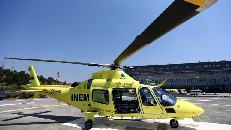 Na segunda-feira, o INEM tinha anunciado que o helicóptero de emergência posicionado no Aeródromo Municipal de Viseu ia passar a operar temporariamente no Heliporto de Salemas, em Loures