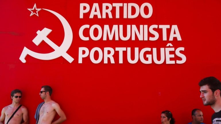 Em 6 de março os comunistas assinalaram 99 anos de história no Pavilhão dos Desportos, em Lisboa, a duas semanas de ser decretado o estado de emergência