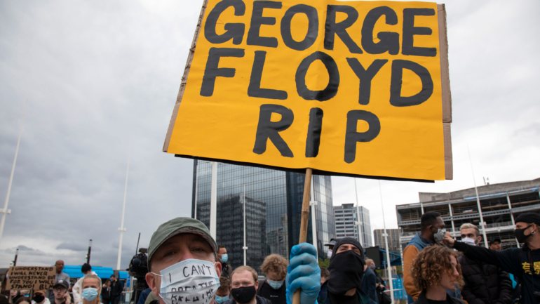 A morte de George Floyd motivou protestos anti-racismo por todo o mundo, incluindo em Portugal