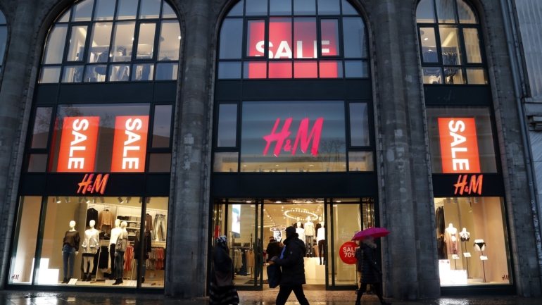 Cerca de 18% das 5.058 lojas da H&M ainda estão fechadas
