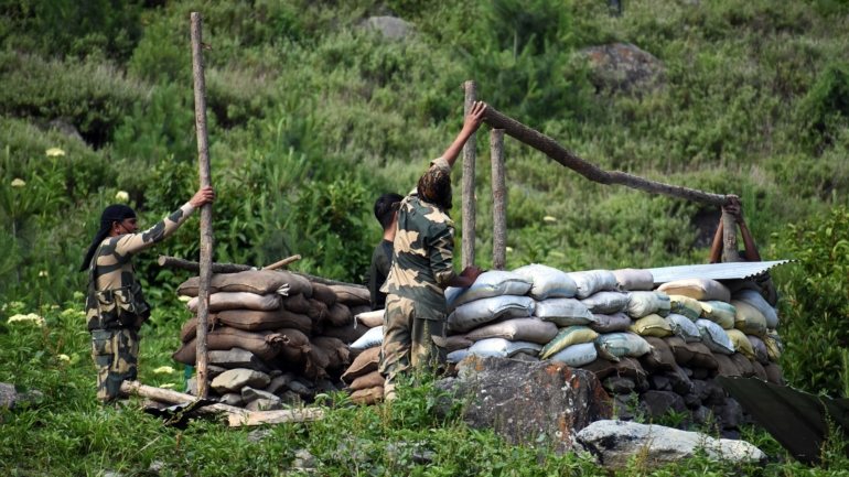 Fronteira montanhosa entre China e Índia viu reacender tensão entre os dois países nos últimos meses, depois de ocupação chinesa de vários postos.