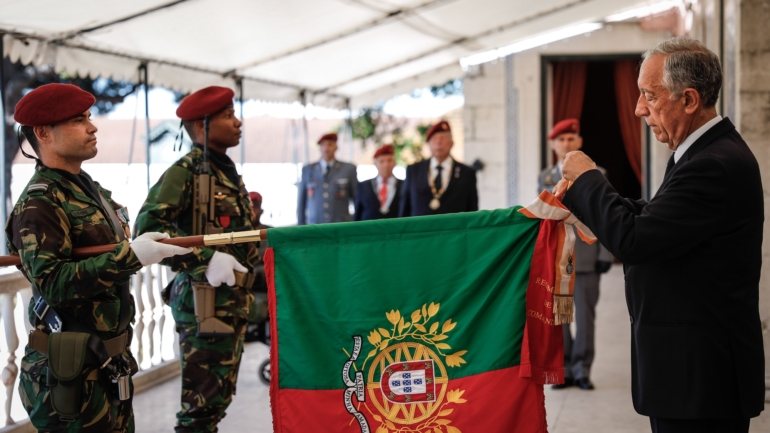 Regimento de Comandos foi anteriormente condecorado com a Ordem da Torre e Espada, em 1985, e com a Ordem de Avis, em 1993