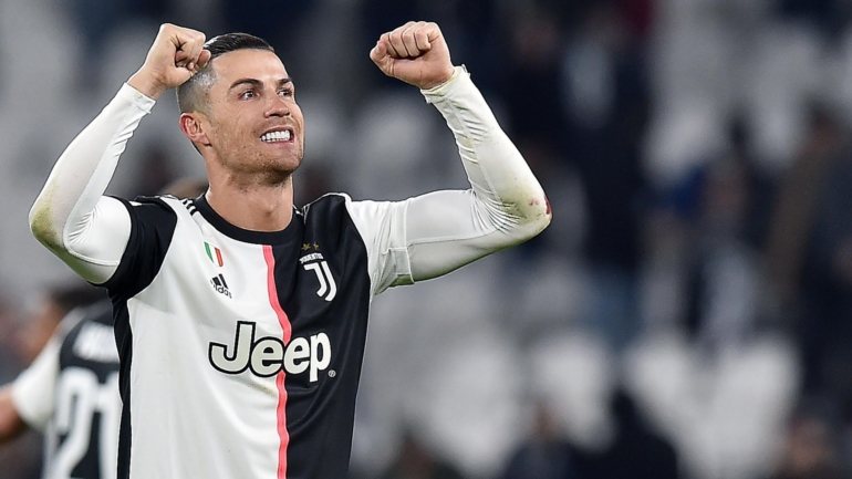 Ronaldo tinha marcado de penálti ao Bolonha e ao Lecce e também não falhou em Génova, com um grande remate de fora da área