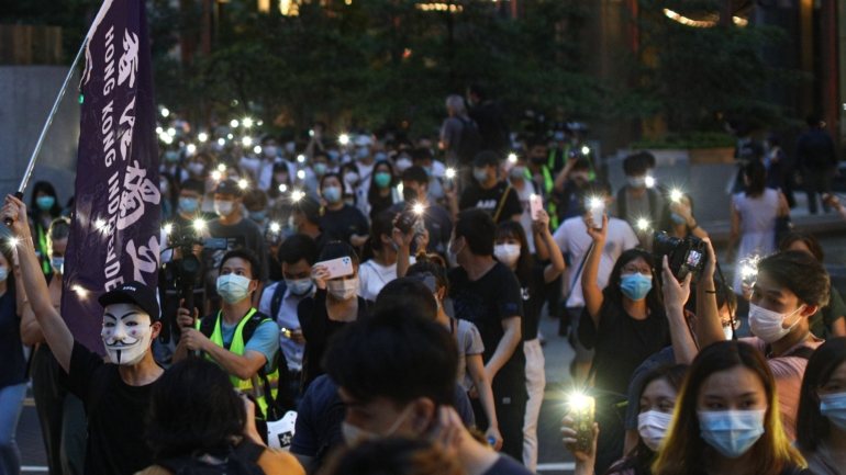 Em junho, cumpriu-se um ano desde os protestos que levaram um milhão de pessoas às ruas de Hong Kong contra um acordo de extradição com a China continental