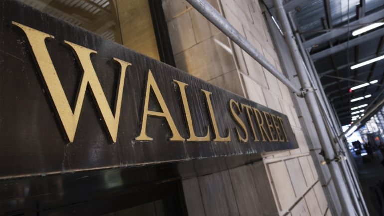 Na terça-feira, Wall Street concluiu o seu melhor trimestre desde há mais de duas décadas.