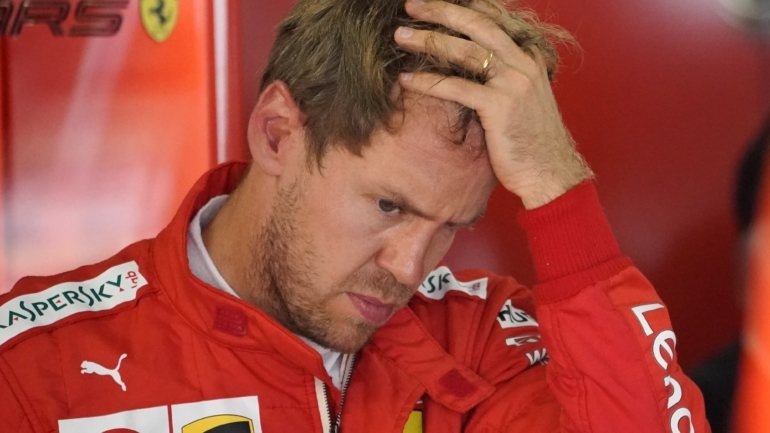 O piloto alemão, que alinha pela Ferrari desde 2015, vai ser substituído pelo espanhol Carlos Sainz Jr. na época de 2021