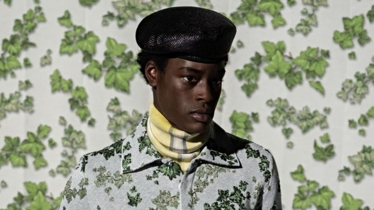 A Dior viajou até ao Gana para uma colaboração com o pintor Amoako Boafo e trabalhou apenas com modelos negros