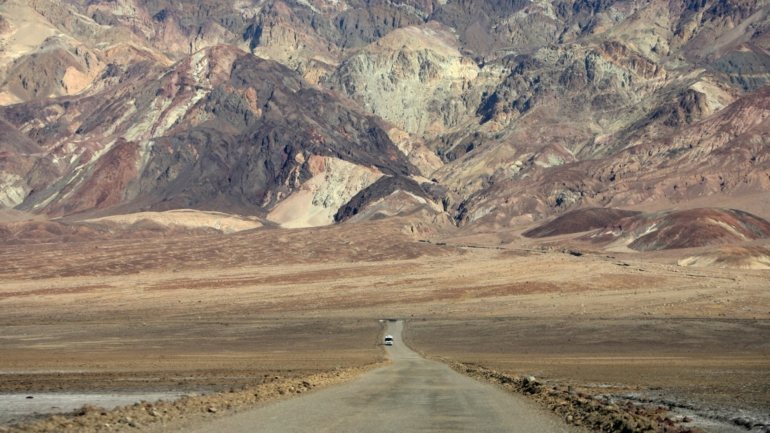 Também em Death Valley foi registada uma leitura de 56,7ºC a 10 de julho de 1931 — a mais elevada de sempre, de acordo com a Organização Meteorológica Mundial