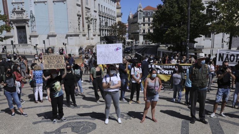 Manifestações ocorreram neste domingo, em Lisboa e no Porto