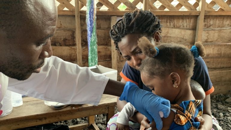 Os primeiros casos de sarampo desta epidemia na RDCongo foram detetados em julho de 2018