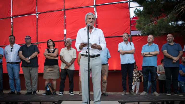 Discurso de abertura da Festa do Avante de 2019, num palco ao ar livre.