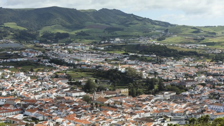 A prorrogação do apoio financeiro à revitalização turística e económica da ilha Terceira terá início a 1 de janeiro de 2021 e termo em 31 de dezembro de 2022