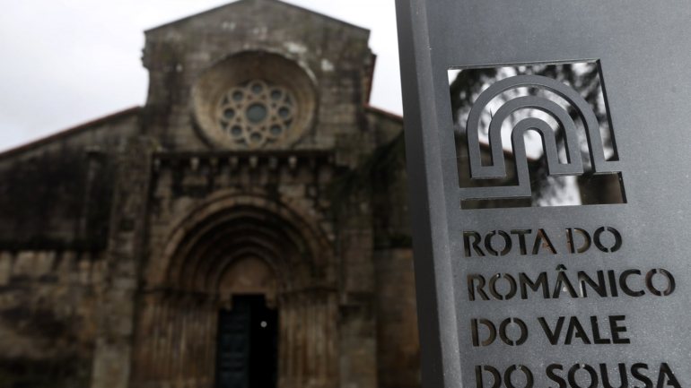 A Rota do Românico reúne 58 monumentos, distribuídos por 12 municípios do Tâmega e Sousa