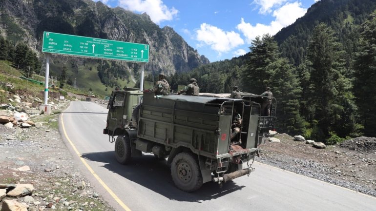 Ambas as potências nucleares mantêm uma disputa histórica por várias regiões nos Himalaias