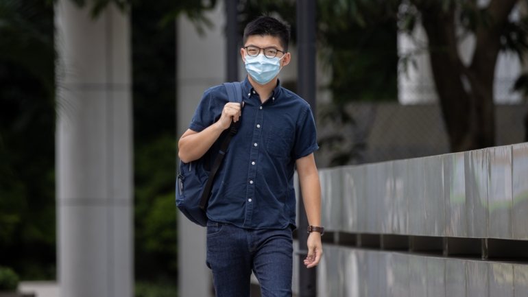 Entre os detidos está Tsz Lun Kok, um estudante da Universidade de Hong Kong (HKU), de 19 anos e com dupla nacionalidade portuguesa e chinesa