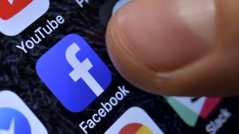 O Facebook está a tomar medidas ao impedir pessoas que repetidamente violam os padrões da comunidade de criarem novos grupos