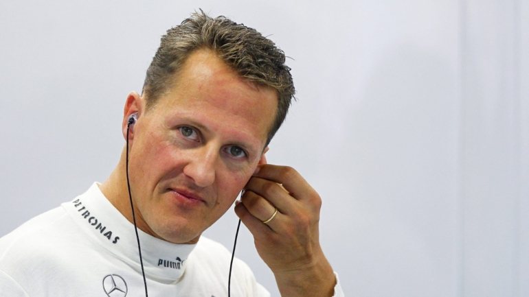 Michael Schumacher foi colocado em coma induzido durante vários meses, antes de continuar a recuperar em casa