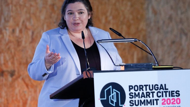 A ministra da Modernização do Estado e da Administração Pública, Alexandra Leitão, participou na &quot;Portugal Smart Cities Summit 2020&quot;