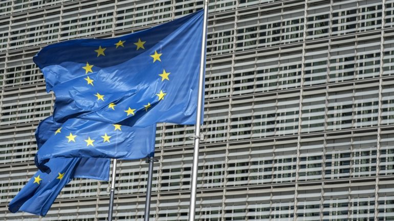 O Acordo de Saída vai regular a relação entre a União Europeia (UE) e o Reino Unido a partir de 1 de janeiro de 2021