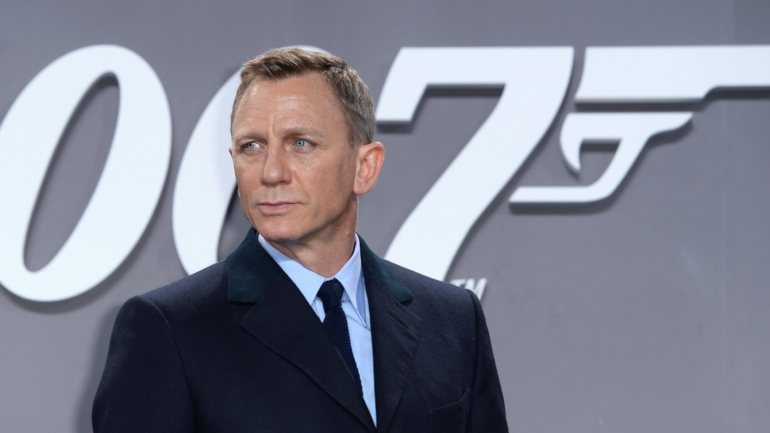 O ator Daniel Craig protagoniza o novo filme de James Bond