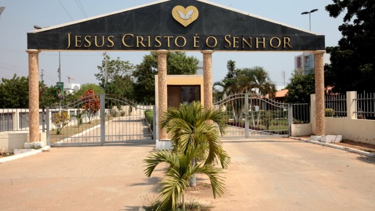 Na terça-feira, o Ministério do Interior tinha já anunciado a apreensão de dois templos nos municípios de Cuito e Andulo, na província do Bié