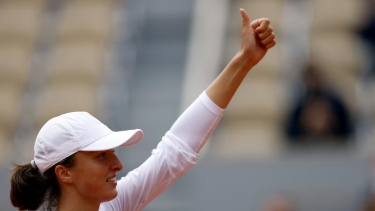 A tenista vai enfrentar a vencedora do duelo entre Sofia Kenin e Petra Kvitova