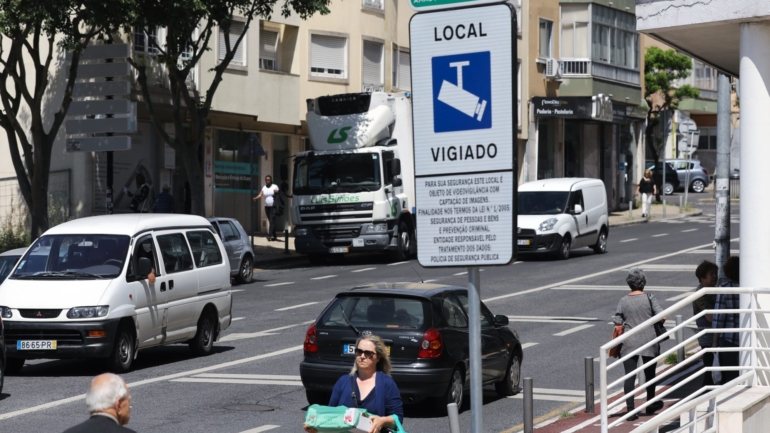 Nesta última década, o sistema de videovigilância da baixa de Coimbra esteve a funcionar entre 2013 e 2016