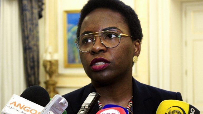 Ministra das Finanças angolana, Vera Daves.