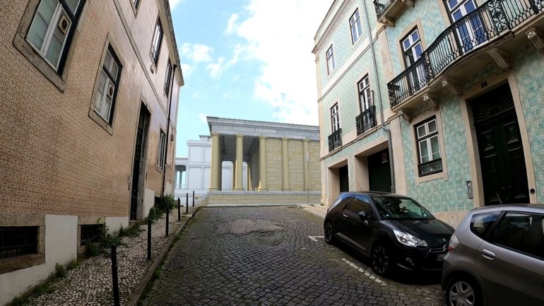Poderia ser mais ou menos assim o templo Romano que se acredita poder ter estado no atual nº 6 da Rua da Saudade, em Lisboa. A reconstituição é de Carlos Loureiro