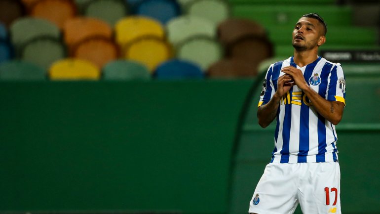 Corona leva dois golos e duas assistências nos quatro primeiros jogos do Campeonato mas FC Porto já perdeu cinco pontos