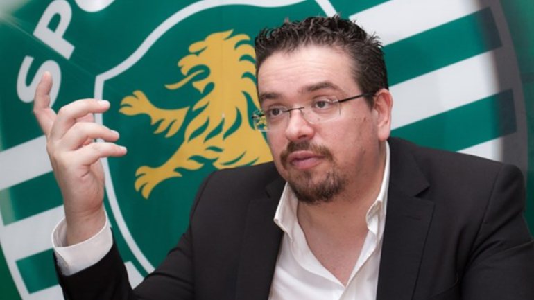 Miguel Albuquerque dirigiu durante vários anos a secção de futsal do Sporting, tendo passado a diretor geral das modalidades com Frederico Varandas