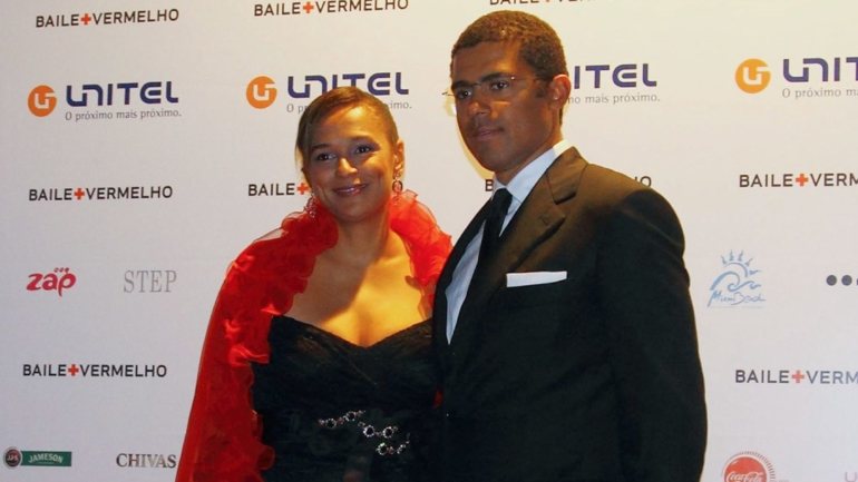 Sindika Dokolo era casado desde 2002 com Isabel dos Santos, de quem teve quatro filhos.