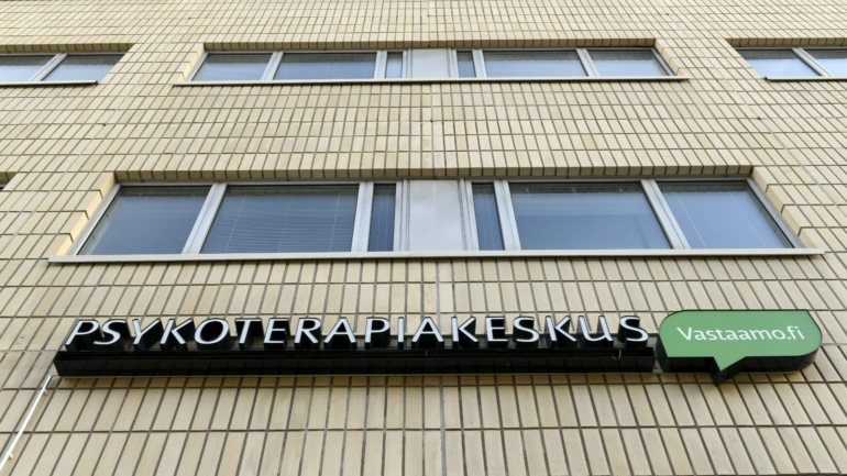 As autoridades finlandesas não recomendam a que os doentes cedam à tentativa de extorsão