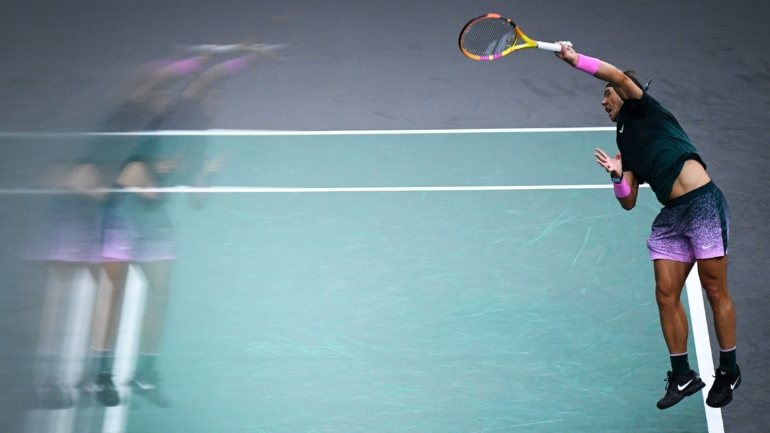 Rafael Nadal entrou da melhor forma no Paris Masters depois de ter ganho mais uma vez Roland Garros, batendo na final Novak Djokovic