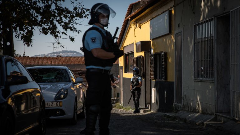 Serão cerca de duas dezenas os suspeitos de radicalização islâmica que as autoridades portuguesas mantêm sob vigilância