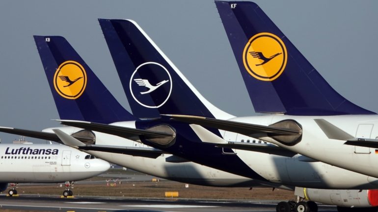 A Lufthansa reduziu as despesas operacionais no terceiro trimestre em 43%