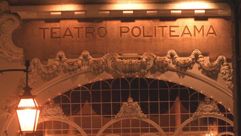 O Politeama é o segundo teatro privado a adiar espetáculos