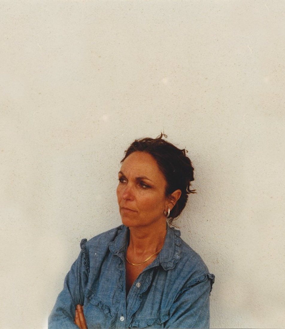 A representação de Paula Rego passa pelos trabalhos dedicados ao tema do aborto clandestino, a sua série de 1999