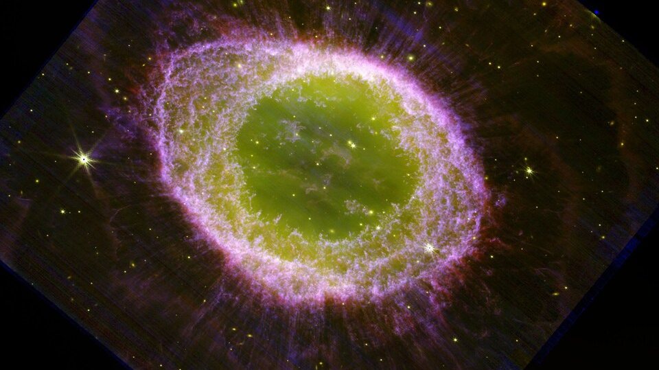 A Nebulosa do Anel também é conhecida como Messier 57