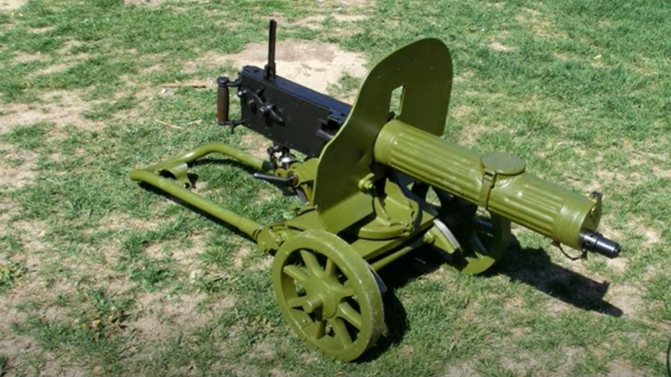 O modelo de metralhadoras surgiu em 1910 e algumas estão a servir para lutar contra o exército russo