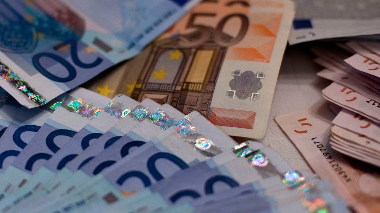 A compra de bens imóveis somou um investimento de 31,3 milhões de euros