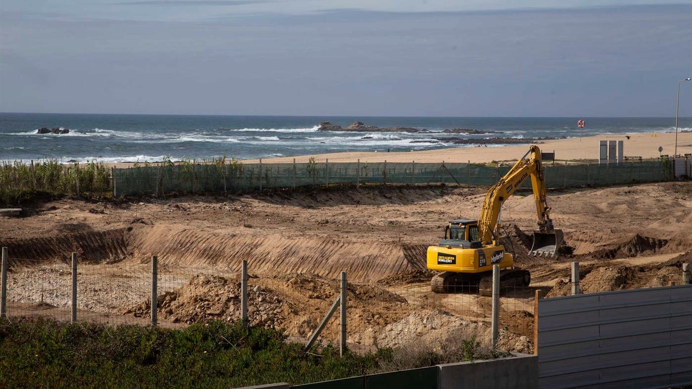 Construção de hotel na Praia da Memória, em Matosinhos
