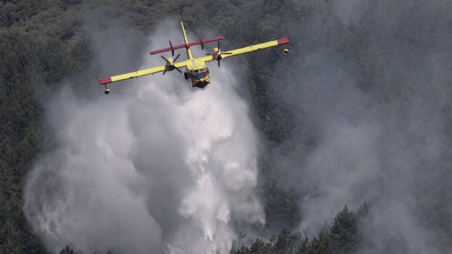 Fire in Zamora is limited and allows neighbors to return