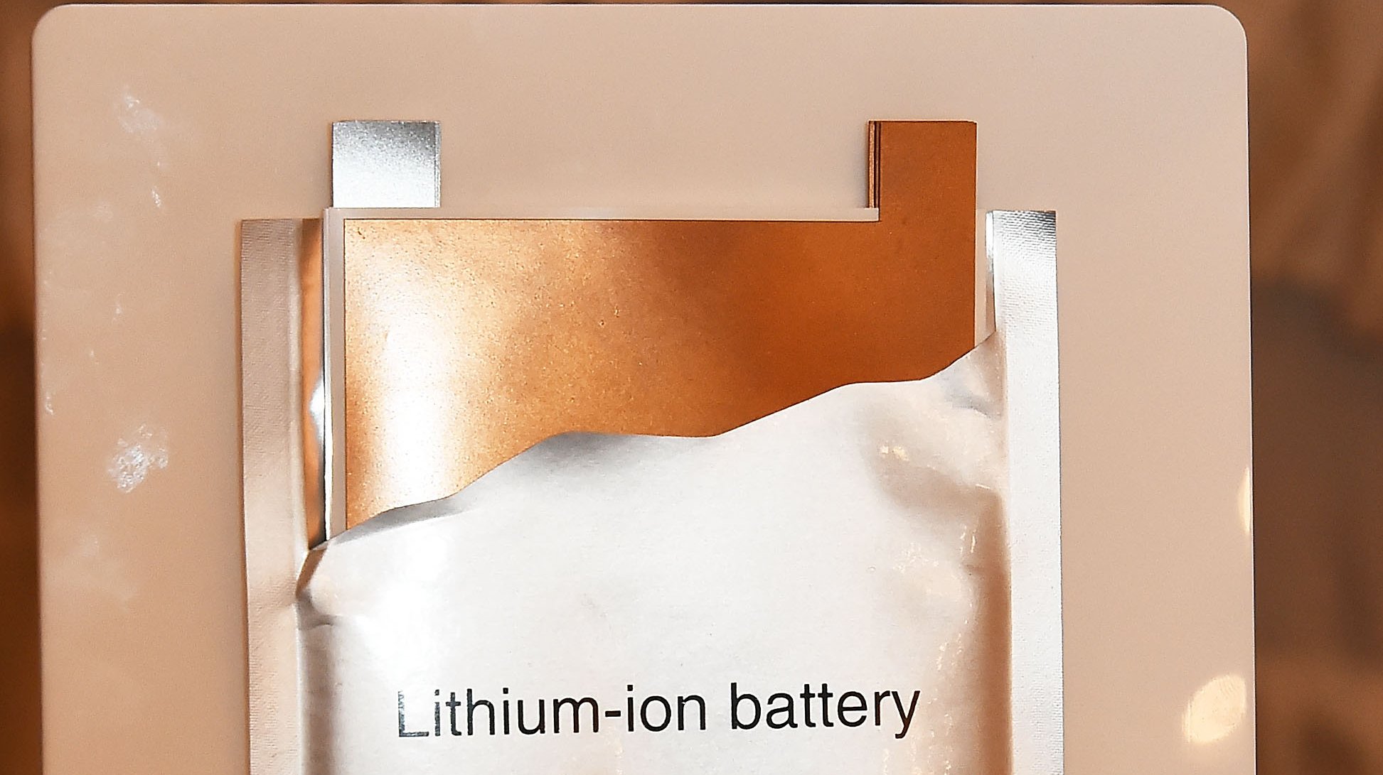 Bateria feita com Lítio