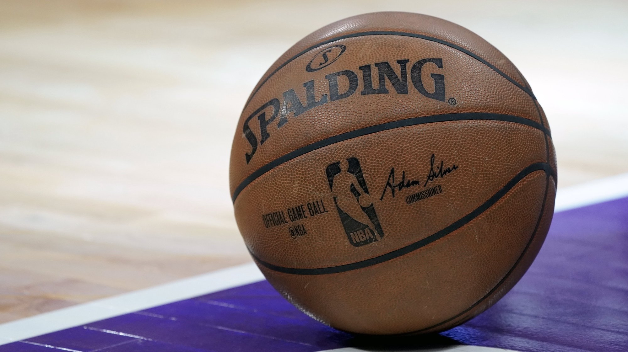 epa06629728 The game ball is on the floor during a time-out in the NBA basketball game between the Boston Celtics and the Sacramento Kings at Golden 1 Center in Sacramento, California, USA, 25 March 2018.  EPA/JOHN G. MABANGLO  SHUTTERSTOCK OUT